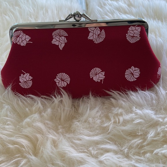 NWT SIG ZANE DESIGNS HAWAII JAPANESE KISS CLASP CLUTCH BAG! SOLD OUT! - Picture 12 of 12